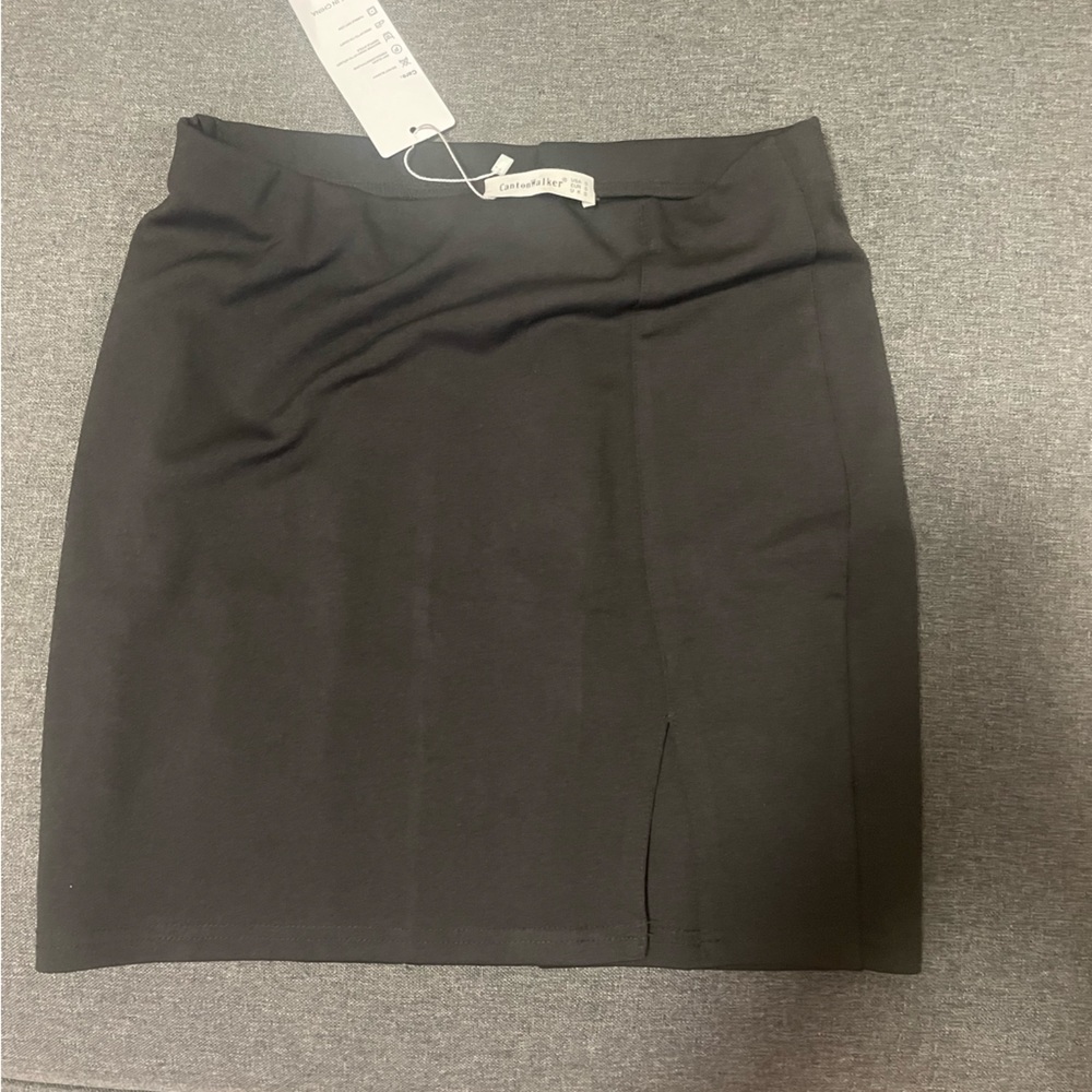 Black Mini skirt